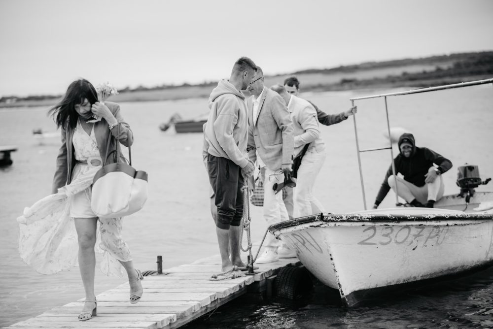 Wedding guests arriving to Levan Island