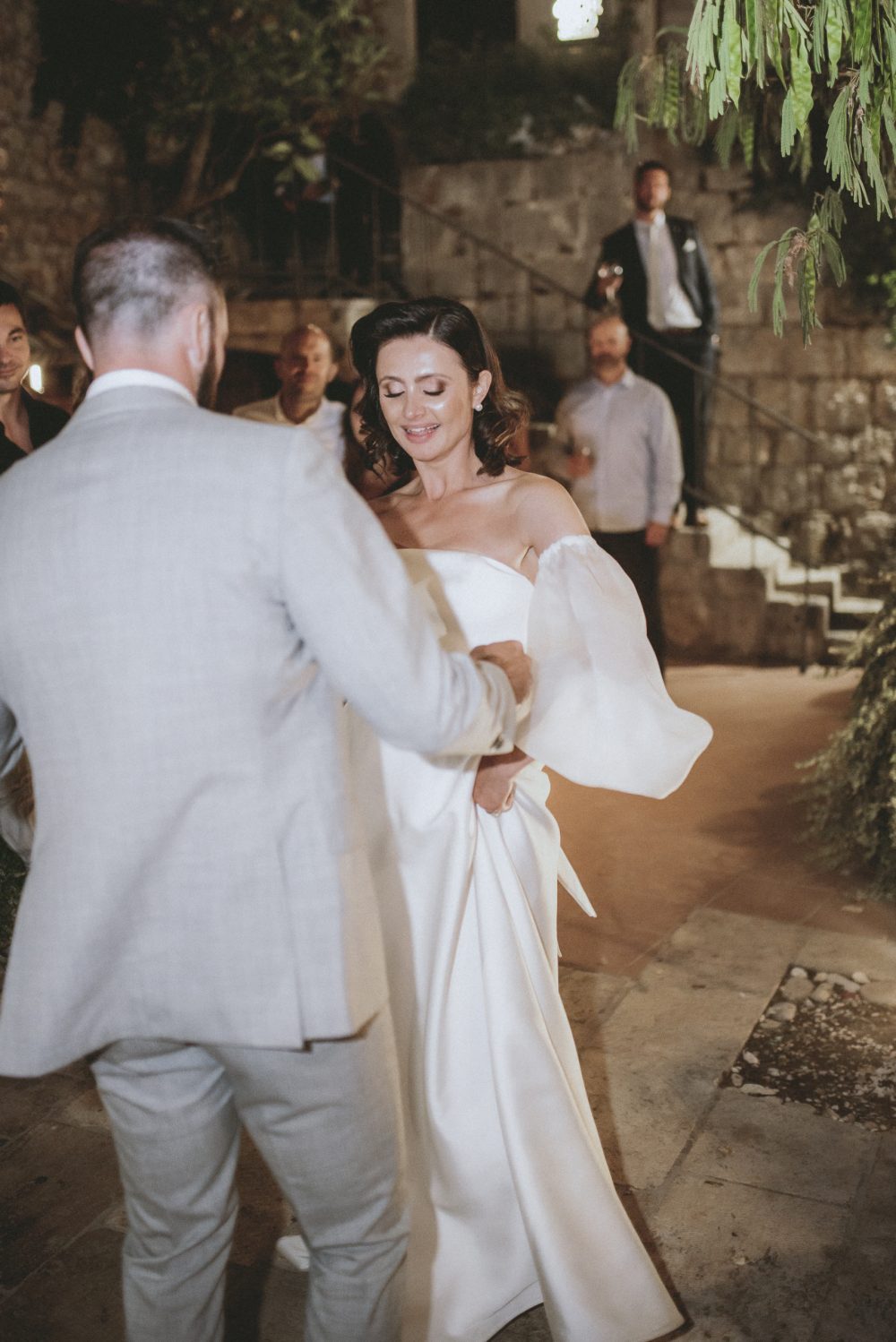 Bride and groom dancing at the San Giorgio Hotel in Vis