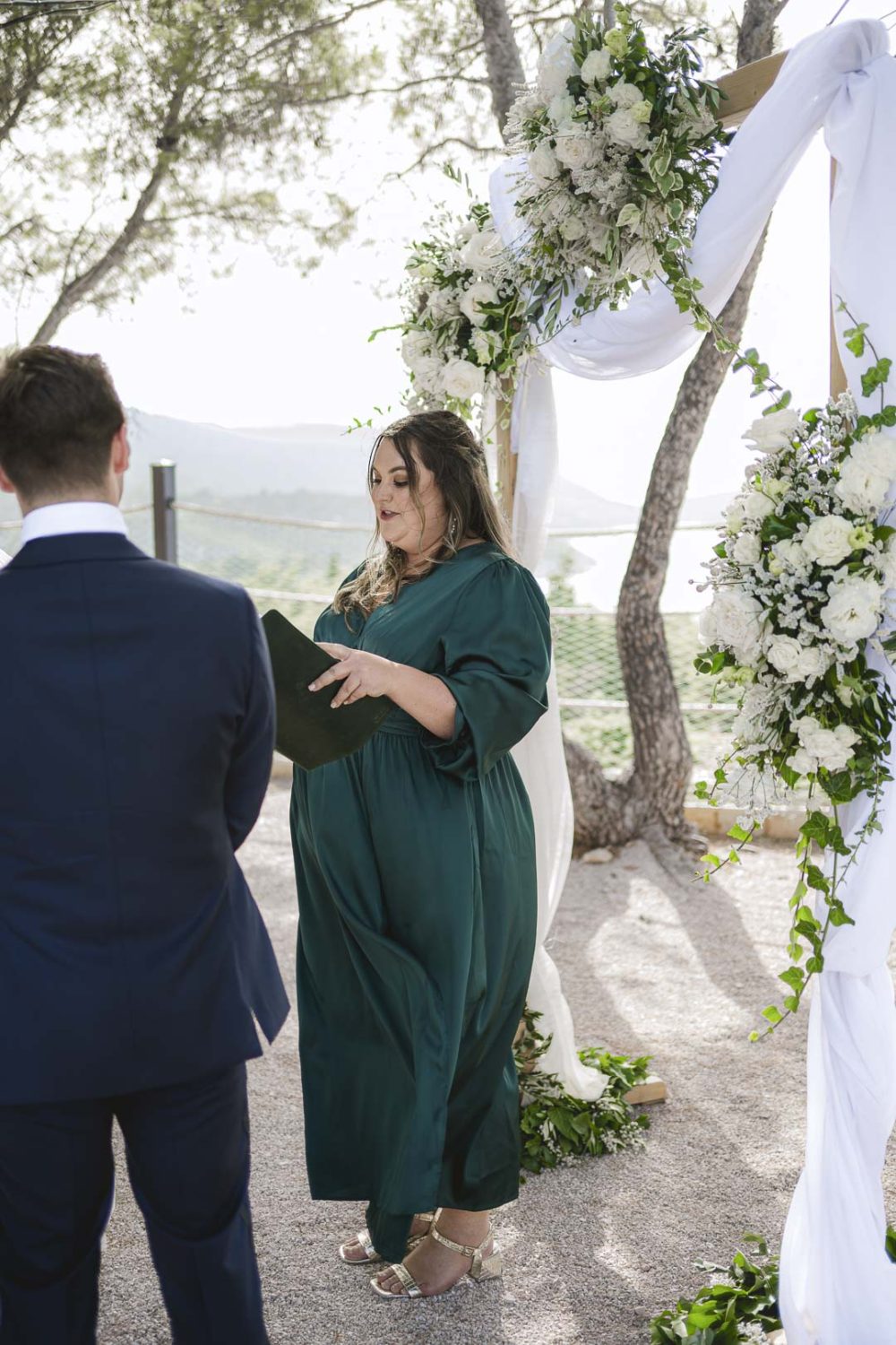 Wedding ceremony at Fort George Vis