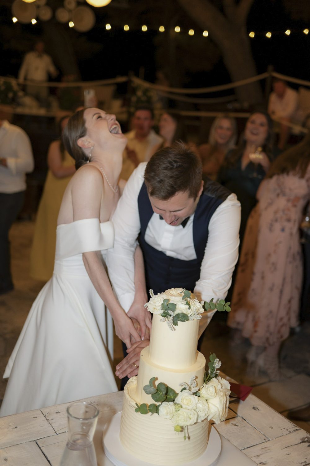 Wedding Cake cutting at Fort George Vis