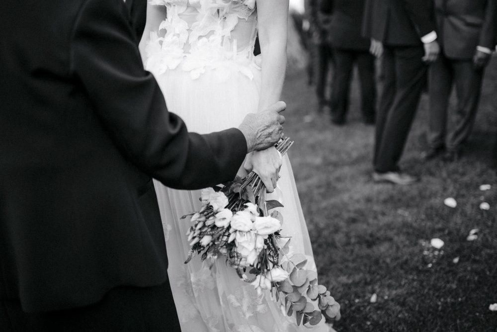 Elegant Black-Tie Wedding at Martinis Marchi Captured in Timeless Photography